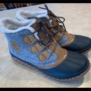 Sorel Out N’ About boots